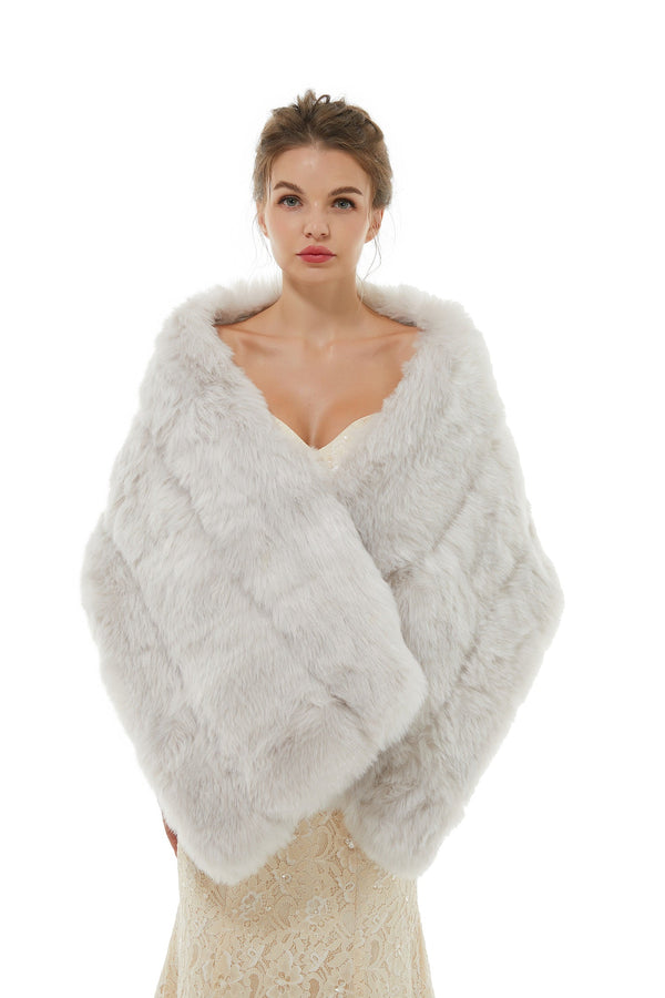 Berey - Winter Faux Fur Wedding Wrap-stylesnuggle