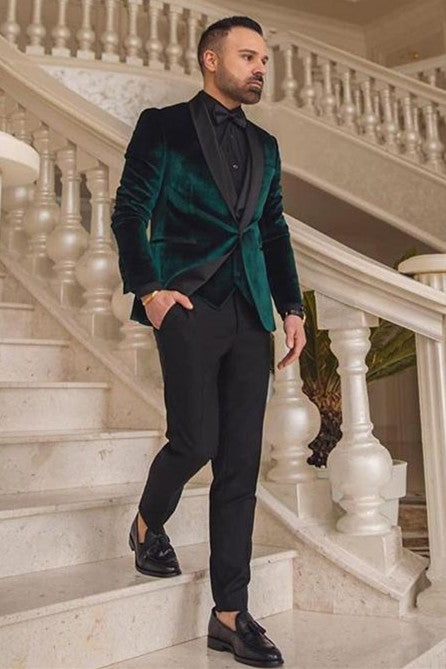 Discover the very best Dark Green Velvet Three Pieces Fashion Shawl Lapel Wedding Groom Suits for work,prom and wedding occasions at stylesnuggle. Custom made Dark Green Shawl Lapel mens suits with high quality.