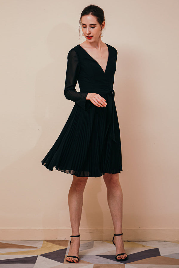 Deep V-neck Long sleeves Bowtie Little Black Dress-stylesnuggle