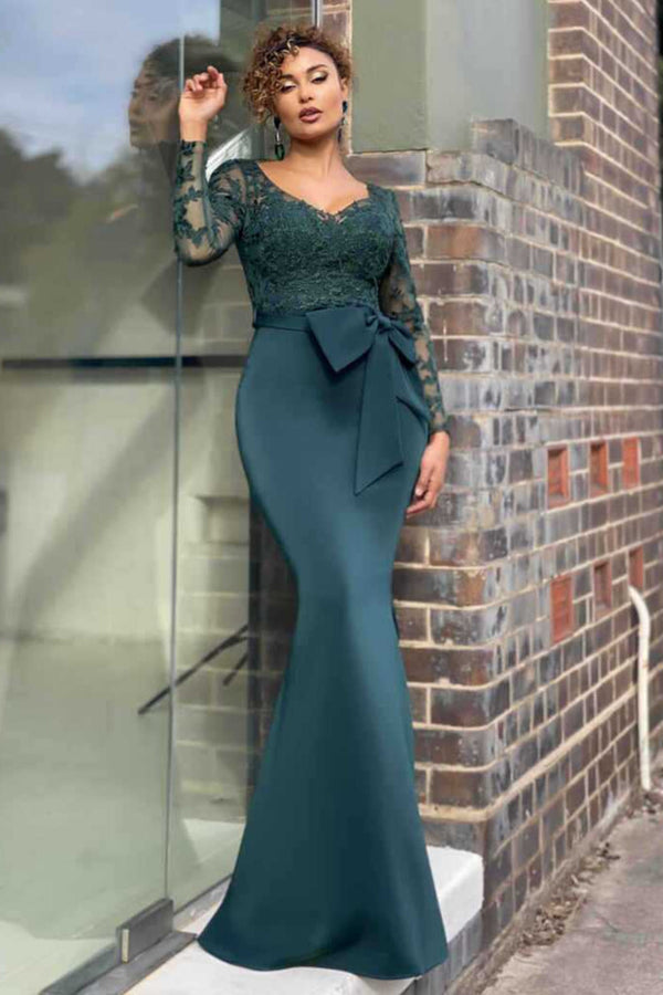 Elegant Long Sleeve Lace Evening Dress Mermaid V-Neck Online-stylesnuggle
