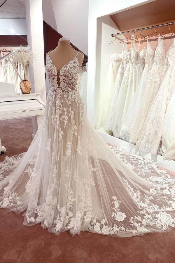 Gorgeous Spaghetti-Straps Lace Wedding Dress Tulle Sleeveless Bridal Gowns-stylesnuggle