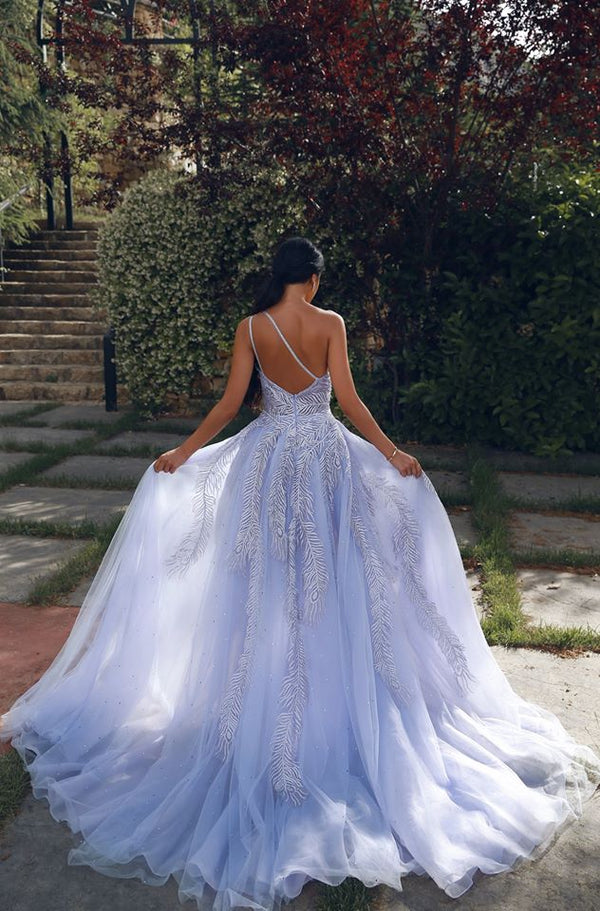 stylesnuggle offers Gorgeous Tulle Sleeveless Appliques Prom Dresses Lilac Evening Gowns at cheap prices from Tulle, Lace to A-line Floor-length. They are Gorgeous yet affordable Sleeveless Prom Dresses. You will become the most shining star with the dress on.