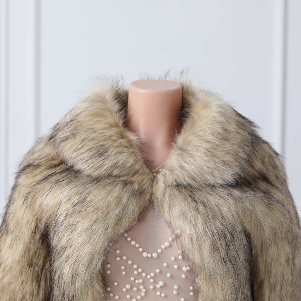 Khaki Butterfly Sleeve Lapel Collar Faux Fur Winter Wedding Wraps-stylesnuggle