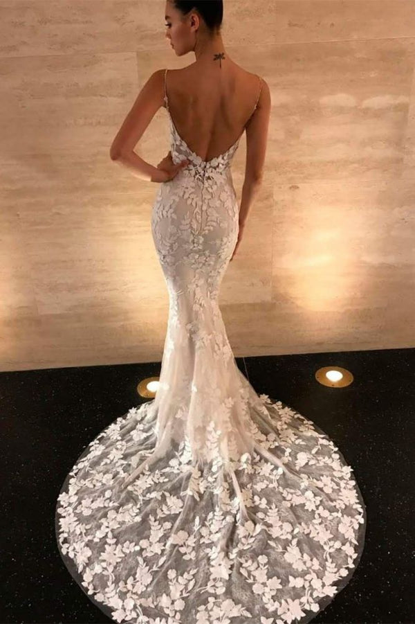 stylesnuggle offers Spaghetti Straps V Neck Lace Prom Dresses at factory price. It is a Amazing Mermaid Prom Dresses in Lace, which meets all your requirement.